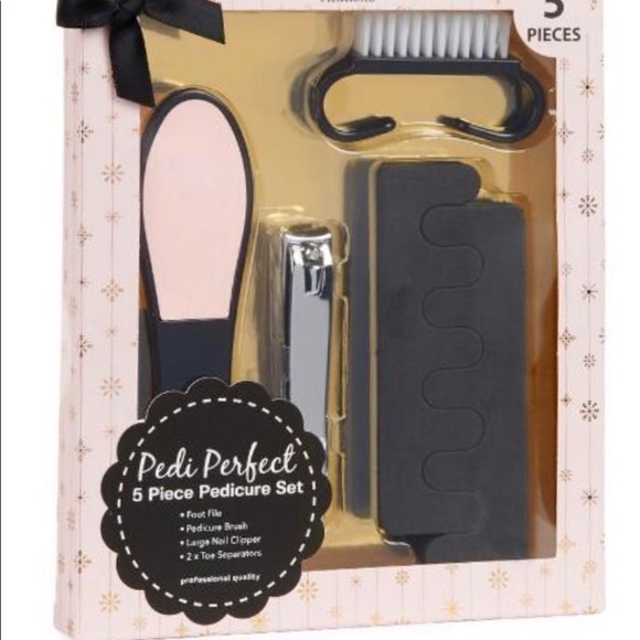 Danielle Creation Pedicure Set - Picture 2 of 2